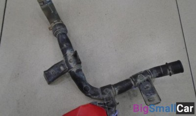 Трубка системы охлаждения от Peugeot 307  2001-2008