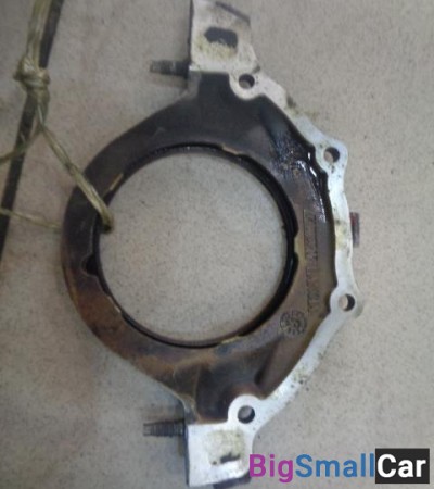 Крышка коленвала задняя от Fiat Albea 2002-2012