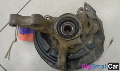 Кулак поворотный передний левый от Toyota Caldina 1992-2002