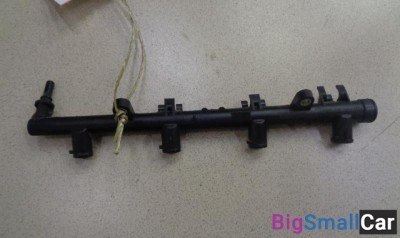 Рейка топливная (рампа) от Renault Megane 3 2008-2015