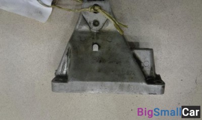 Опора двигателя передняя от Toyota Chaser  6 1996-2001