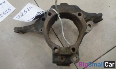 Кулак поворотный передний правый от Land Rover Discovery 2 1998-2004