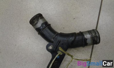Патрубок от Ford Explorer U152 2001-2005