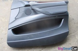 Обшивка двери перед. прав. (51 Оснащение Кузов) 51419176310