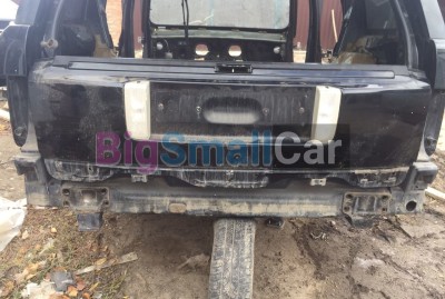 Нижняя часть багажника Range rover 3